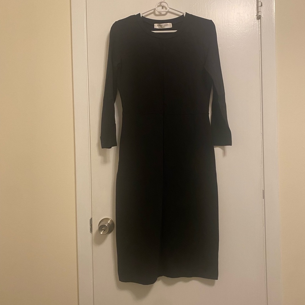 Elegant Black Long Sleeve Dress - Picture 2 of 4